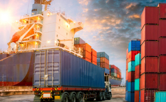 我国海运的生长历史和内贸海运行业的现状？？